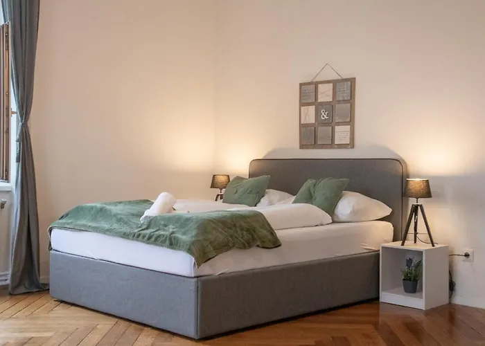 Apartmán Lovely 2br Apt, Near Akh, Perfect For Short & Longstays