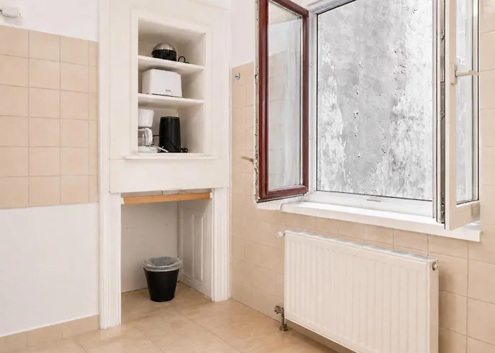 Apartmán Lovely 2br Apt, Near Akh, Perfect For Short & Longstays *
