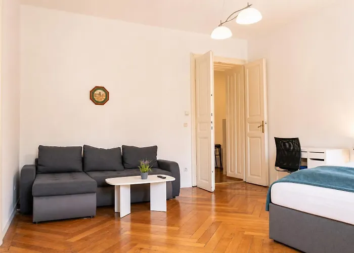 Lovely 2br Apt, Near Akh, Perfect For Short & Longstays * Vídeň